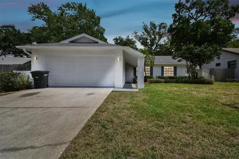 3310 Briarwood Circle Safety Harbor FL 34695
