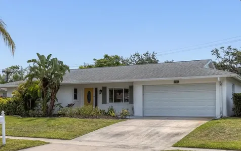 6737 Roxbury Drive Sarasota FL 34231