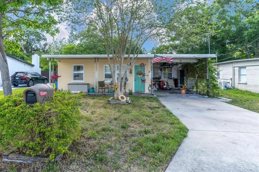6271 63rd Street N Pinellas Park FL 33781