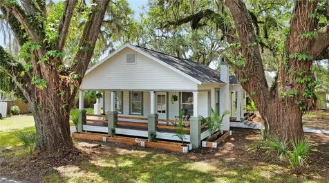 501 E Calhoun Street Plant City FL 33563