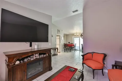 7402 S West Shore Boulevard Tampa FL 33616