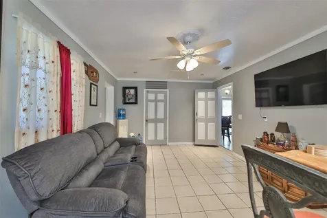 7402 S West Shore Boulevard Tampa FL 33616