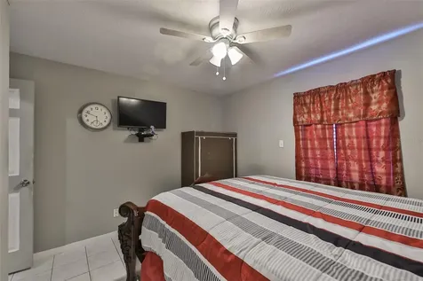 7402 S West Shore Boulevard Tampa FL 33616