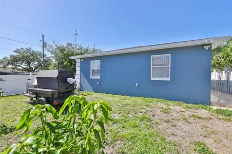 7402 S West Shore Boulevard Tampa FL 33616