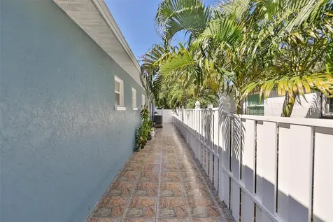 7402 S West Shore Boulevard Tampa FL 33616