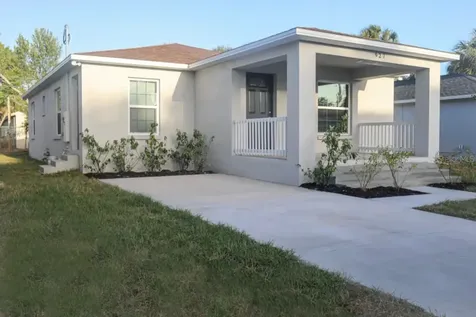 927 18th Street S St Petersburg FL 33712