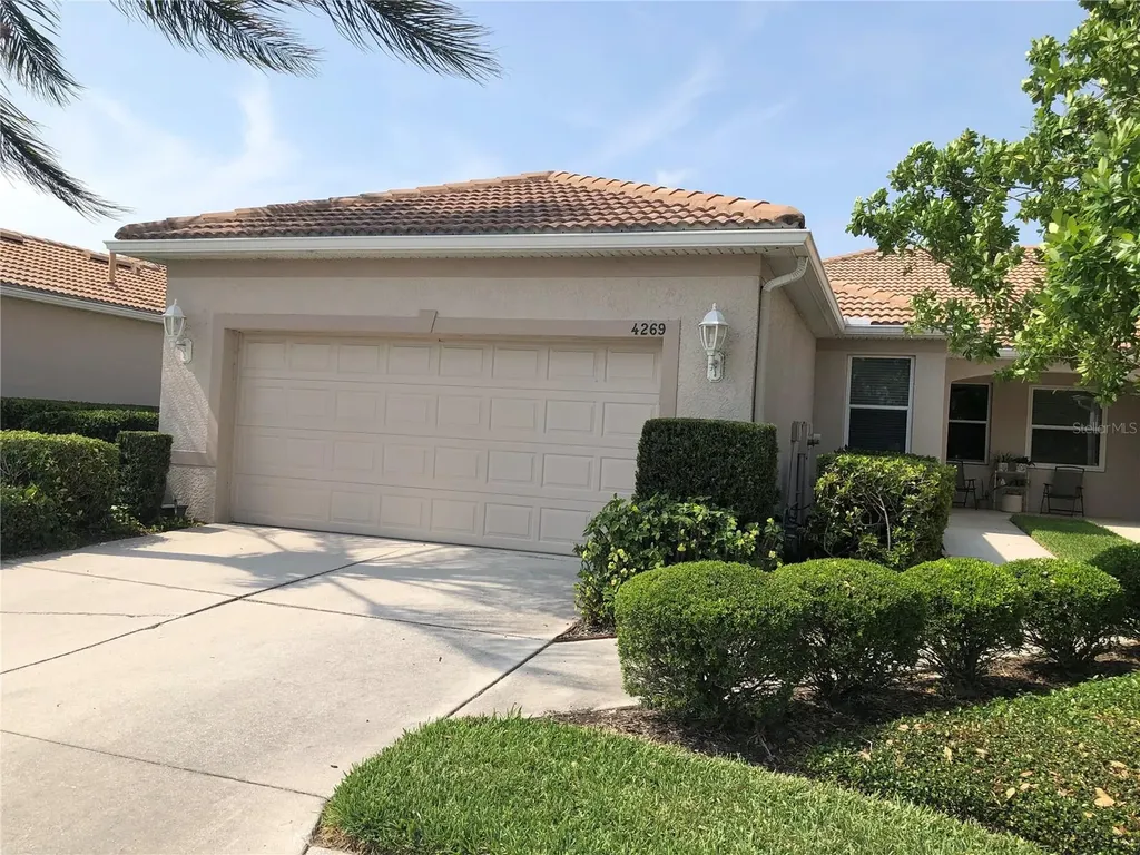 4269 Cascade Falls Drive Sarasota FL 34243