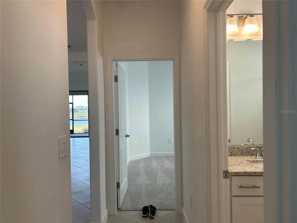 15513 White Linen Drive Lakewood Ranch FL 34211