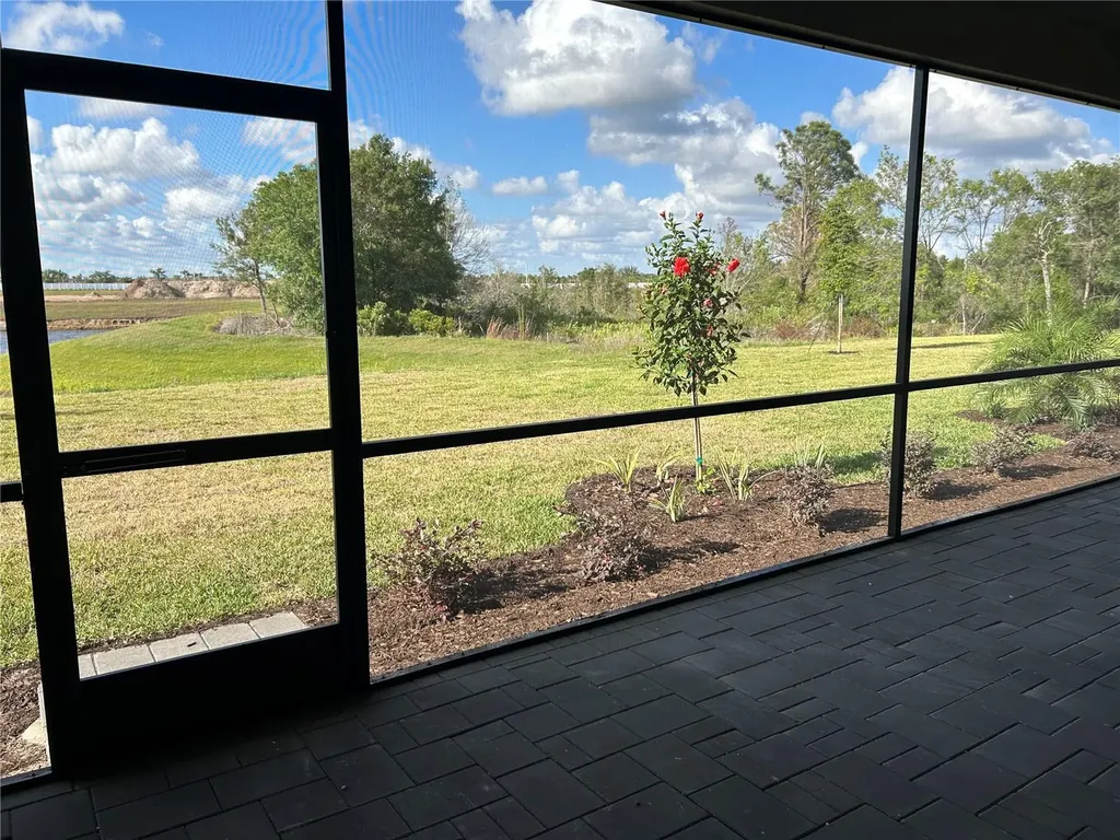 15513 White Linen Drive Lakewood Ranch FL 34211
