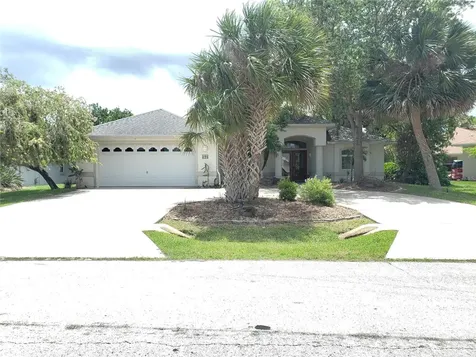 4 Crazy Horse Court Palm Coast FL 32137