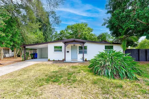 1524 Connecticut Avenue NE St Petersburg FL 33703