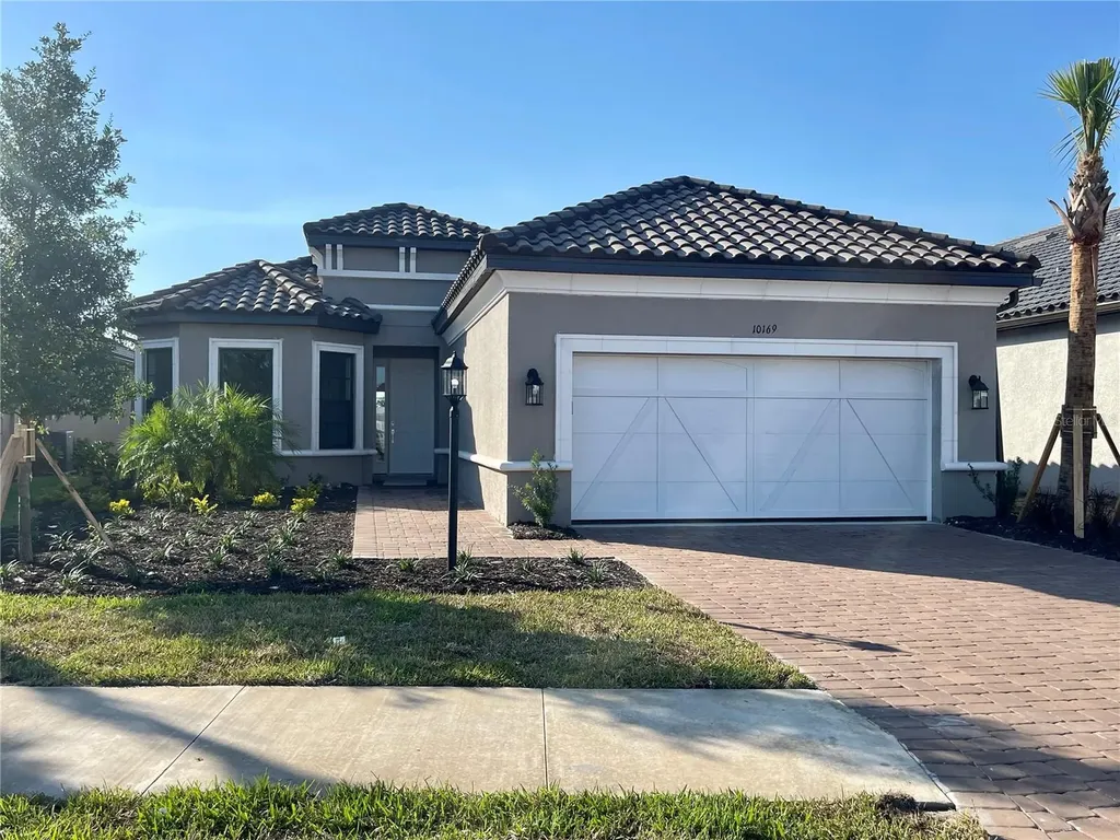 10169 Morning Mist Lane Sarasota FL 34241