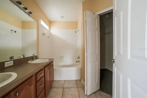 6612 Cambridge Park Drive Apollo Beach FL 33572