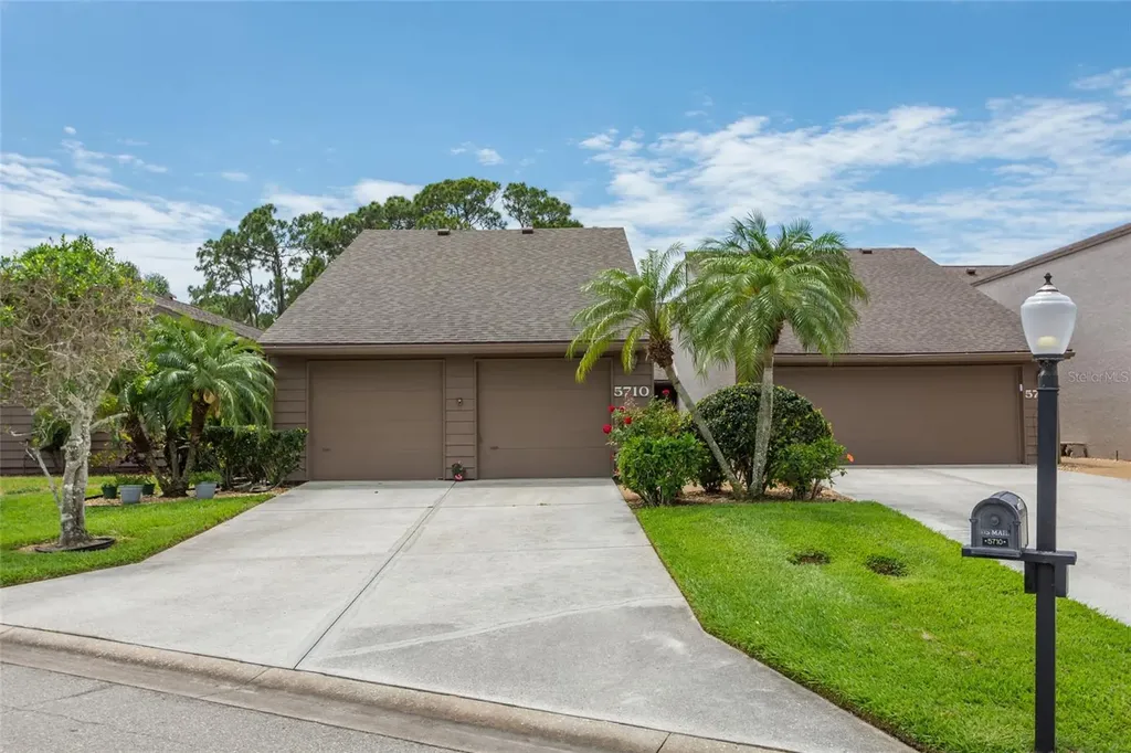 5710 Doral Drive Sarasota FL 34243