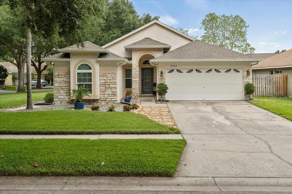 19502 Morden Blush Drive Lutz FL 33558