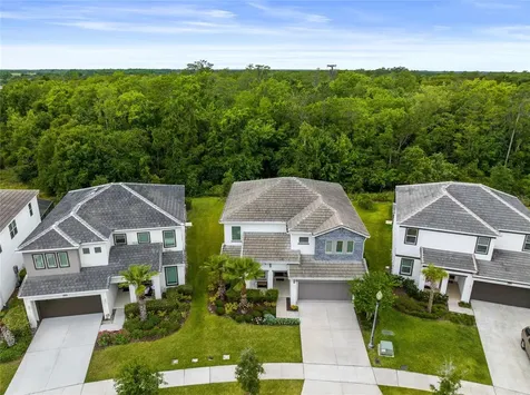4573 Cabello Loop Kissimmee FL 34746