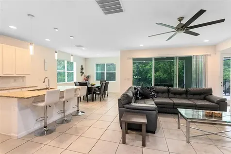 4573 Cabello Loop Kissimmee FL 34746
