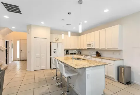 4573 Cabello Loop Kissimmee FL 34746