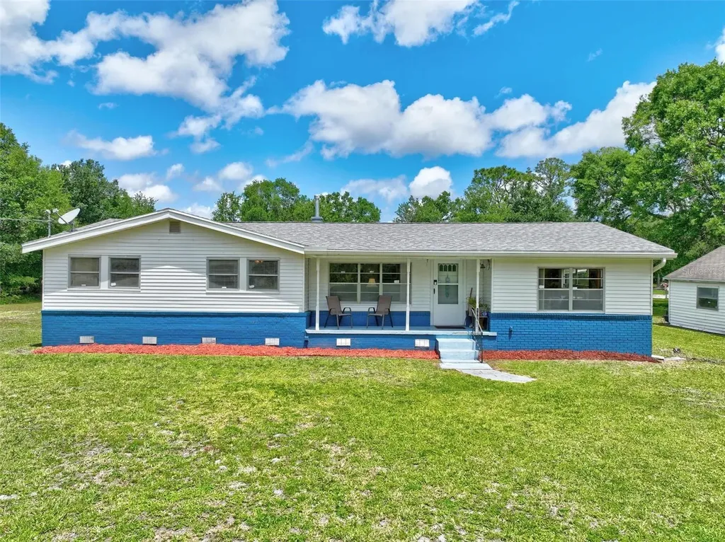 1964 Poinsettia Drive Port Orange FL 32128