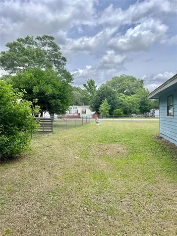 7696 NW 167th Place Trenton FL 32693