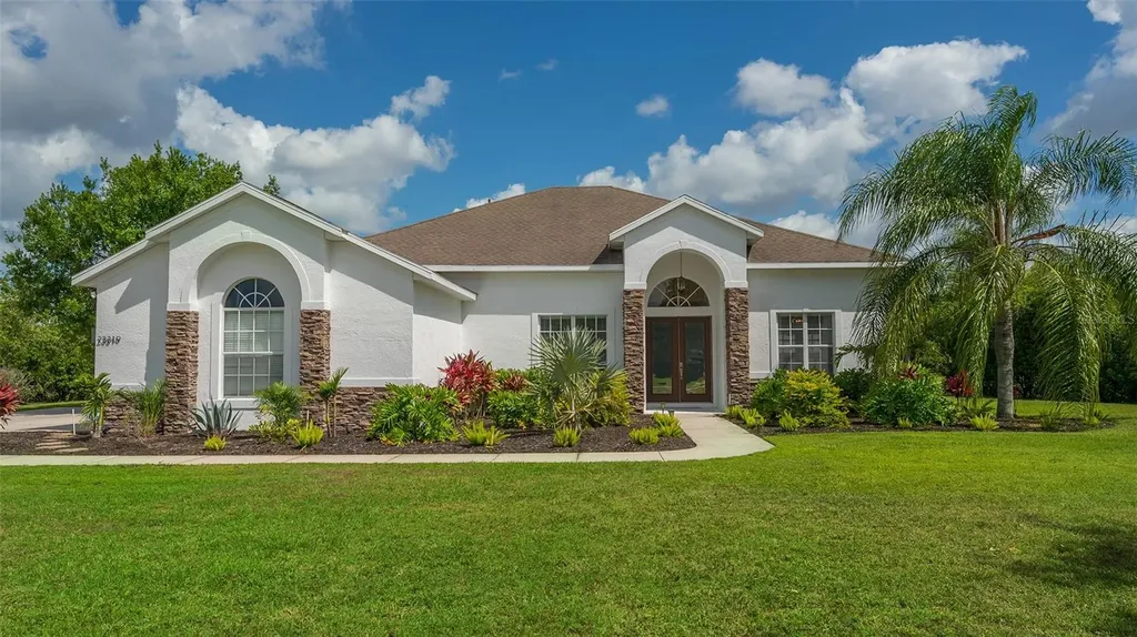 23319 Red Robin Place Bradenton FL 34202