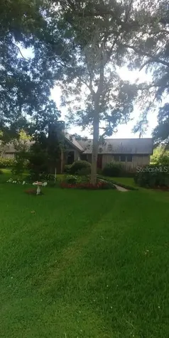 18825 SE 24th Avenue Hawthorne FL 32640