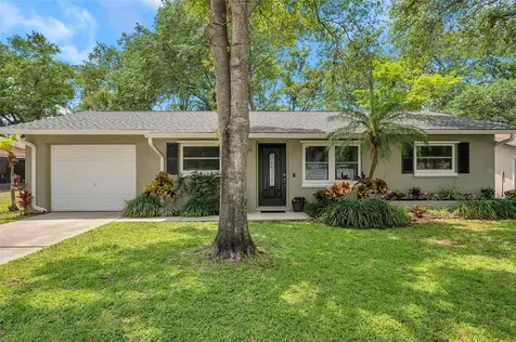 5564 73rd Street N St Petersburg FL 33709