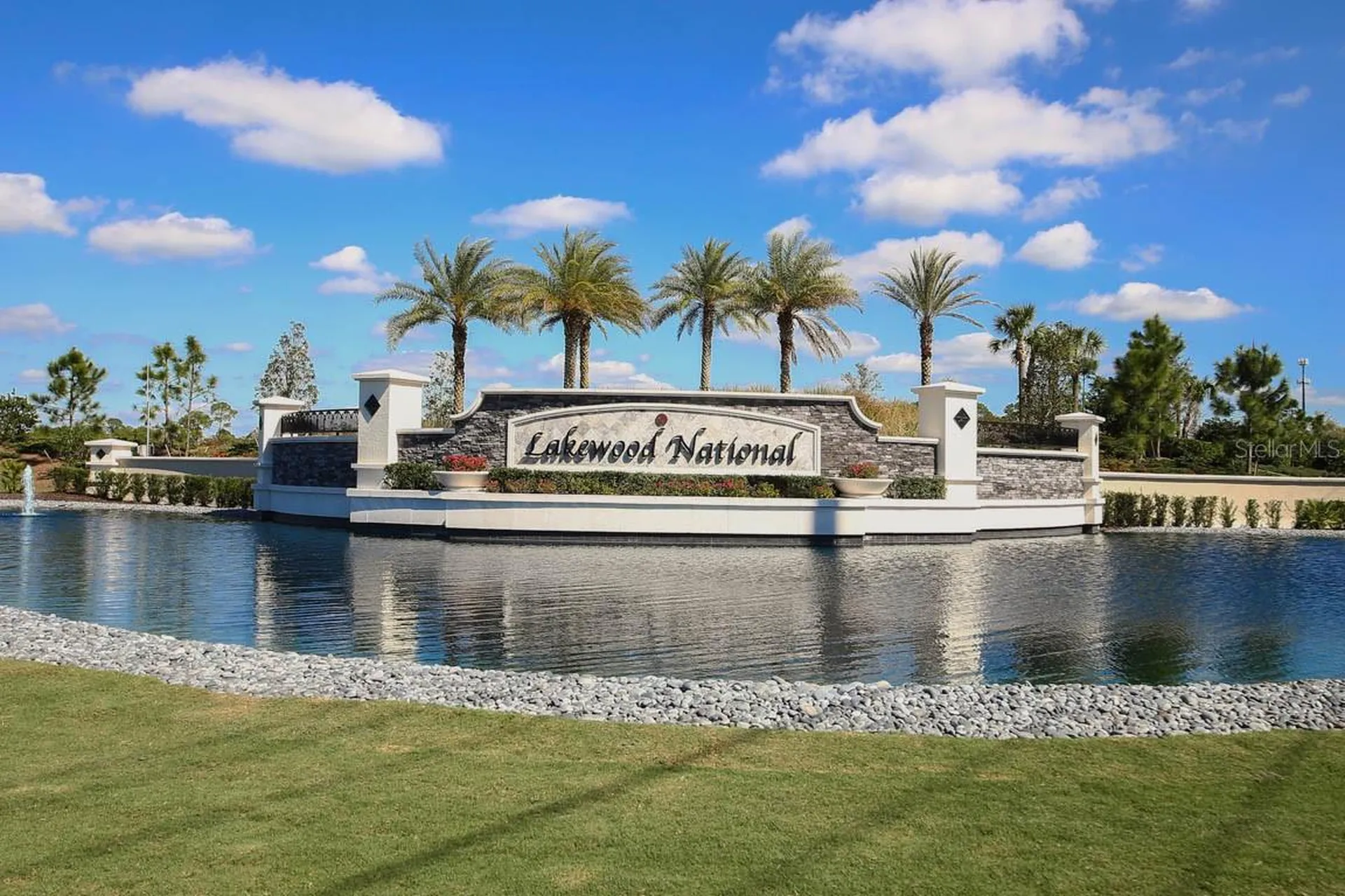 5831 Wake Forest Run Bradenton FL 34211