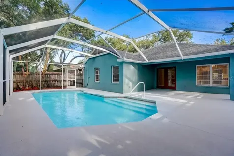 4612 Whispering Wind Avenue Tampa FL 33614