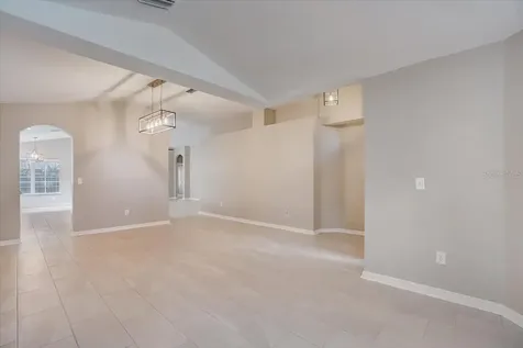 4612 Whispering Wind Avenue Tampa FL 33614
