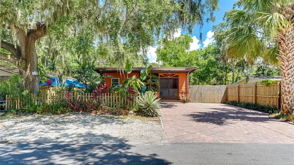 1235 42nd Street Sarasota FL 34234