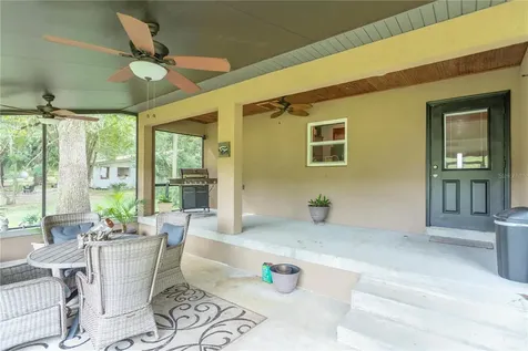 9731 SE 188th Court Ocklawaha FL 32179
