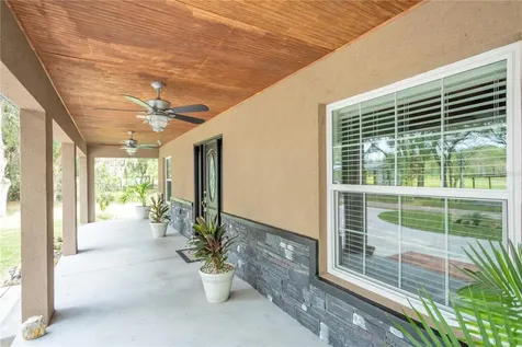 9731 SE 188th Court Ocklawaha FL 32179