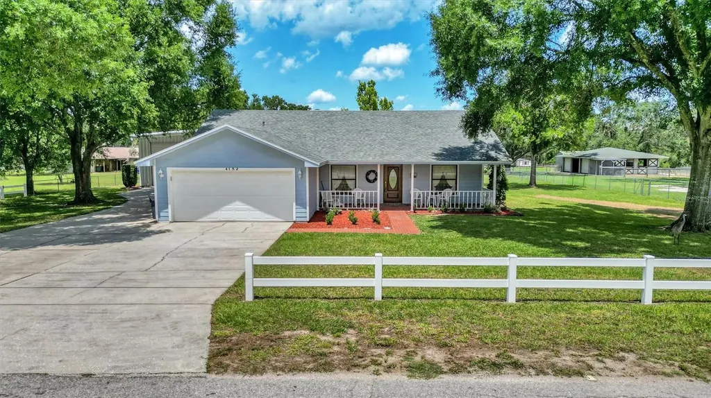 4152 Lake Hancock Road Lakeland FL 33812