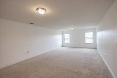 622 Neptune Drive Groveland FL 34736
