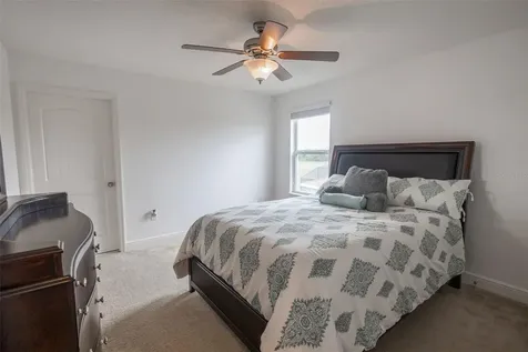 622 Neptune Drive Groveland FL 34736