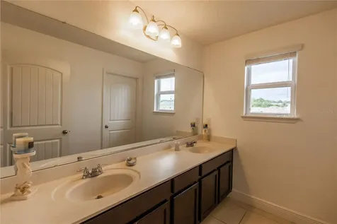 622 Neptune Drive Groveland FL 34736