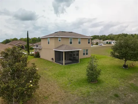 622 Neptune Drive Groveland FL 34736