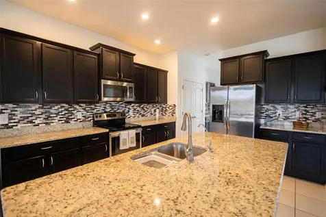622 Neptune Drive Groveland FL 34736