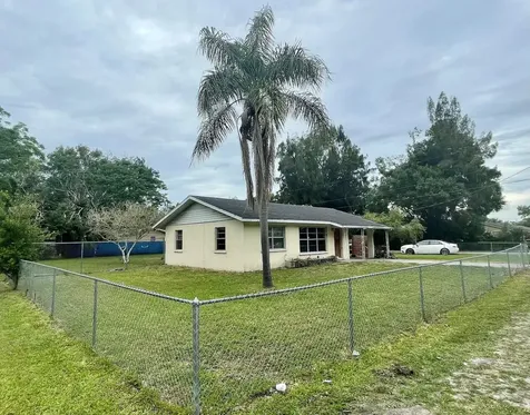 6120 12th Street E Bradenton FL 34203