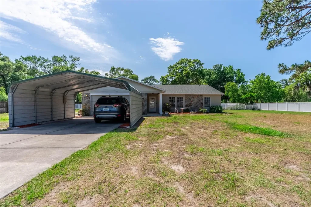 13213 Canton Avenue Hudson FL 34669