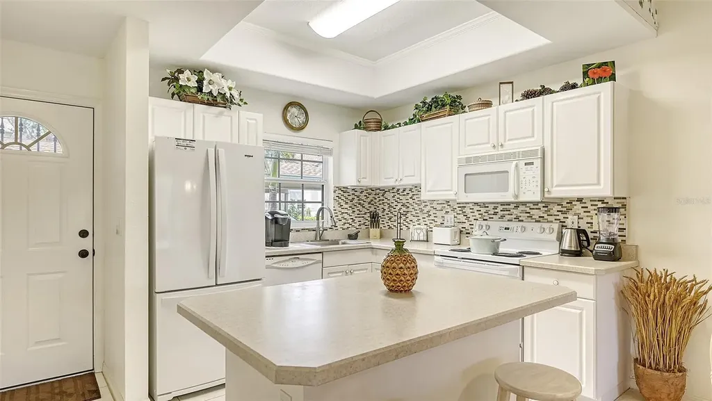 8350 Wingate Drive Sarasota FL 34238