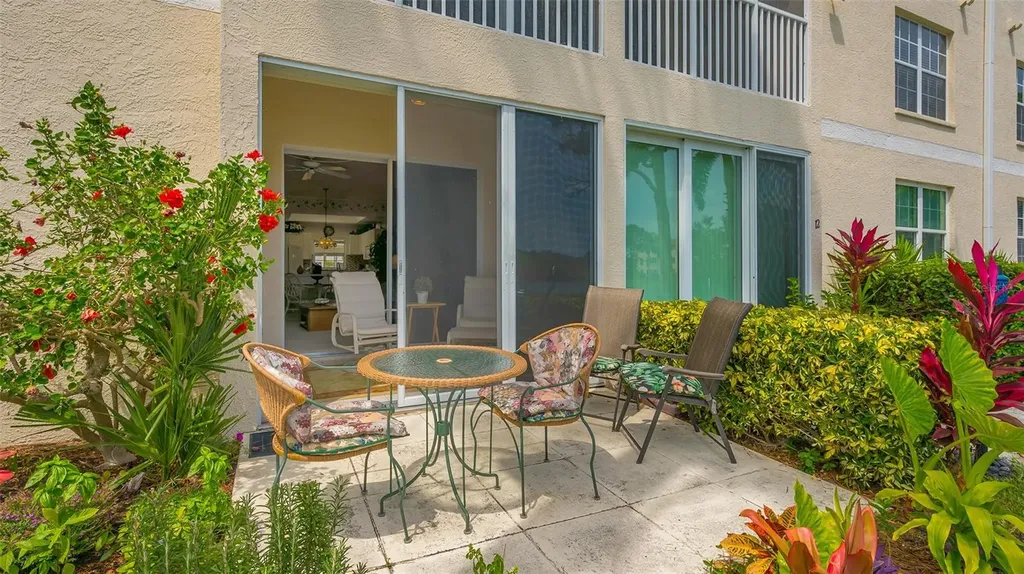 8350 Wingate Drive Sarasota FL 34238