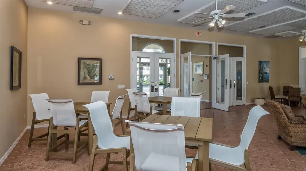 8350 Wingate Drive Sarasota FL 34238