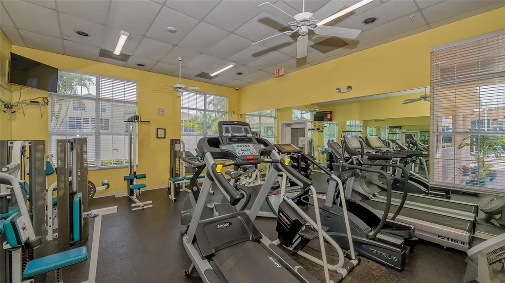 8350 Wingate Drive Sarasota FL 34238