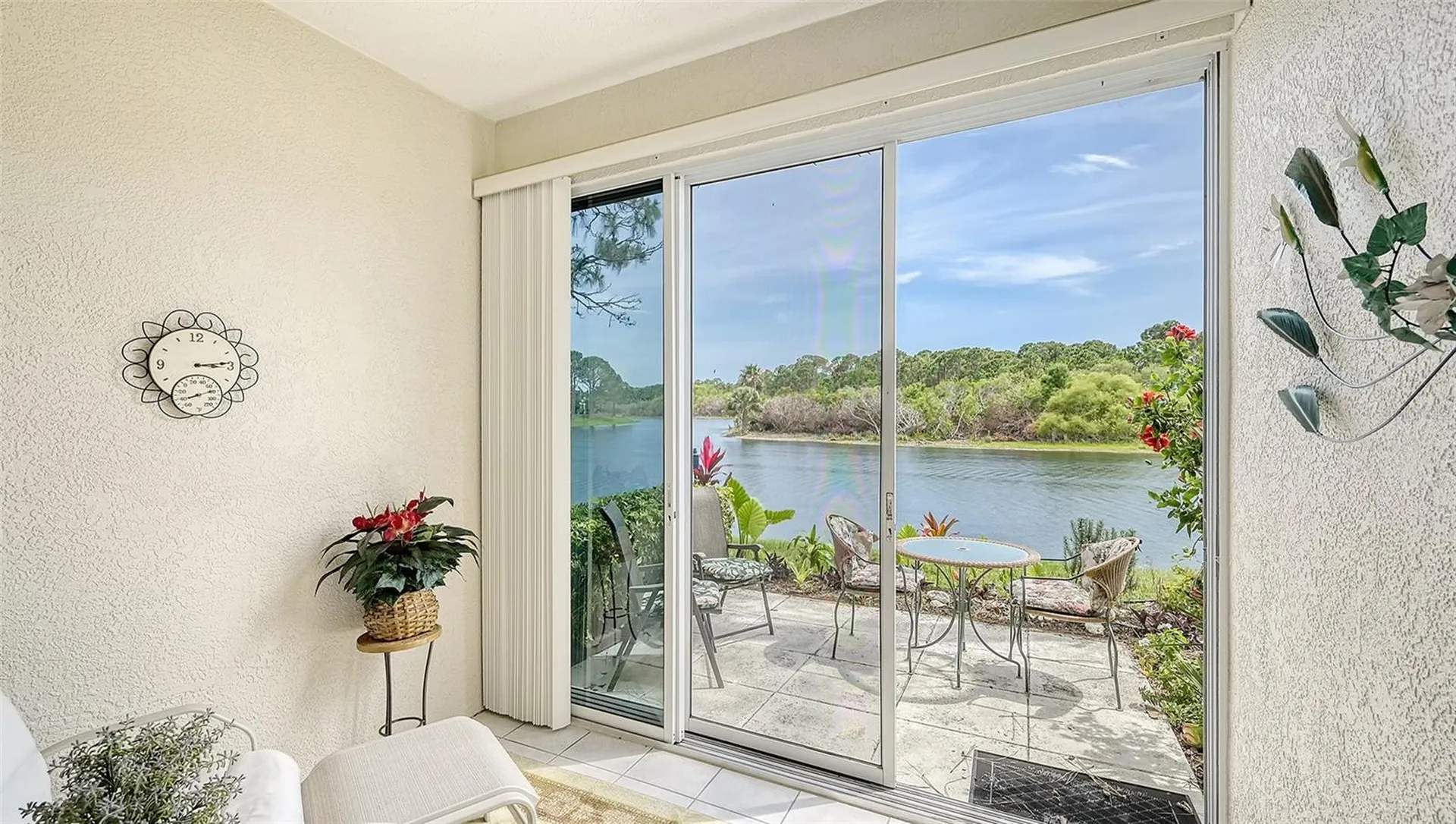 8350 Wingate Drive Sarasota FL 34238
