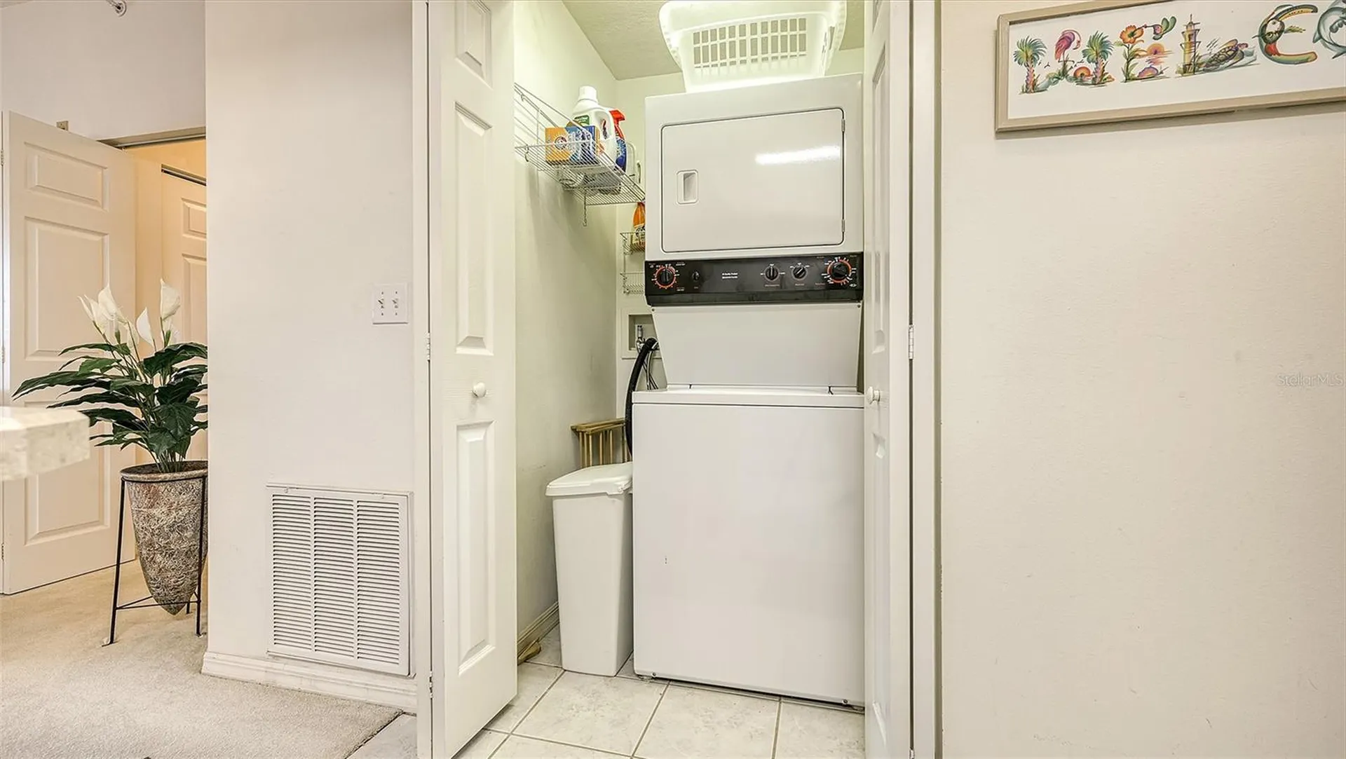 8350 Wingate Drive Sarasota FL 34238