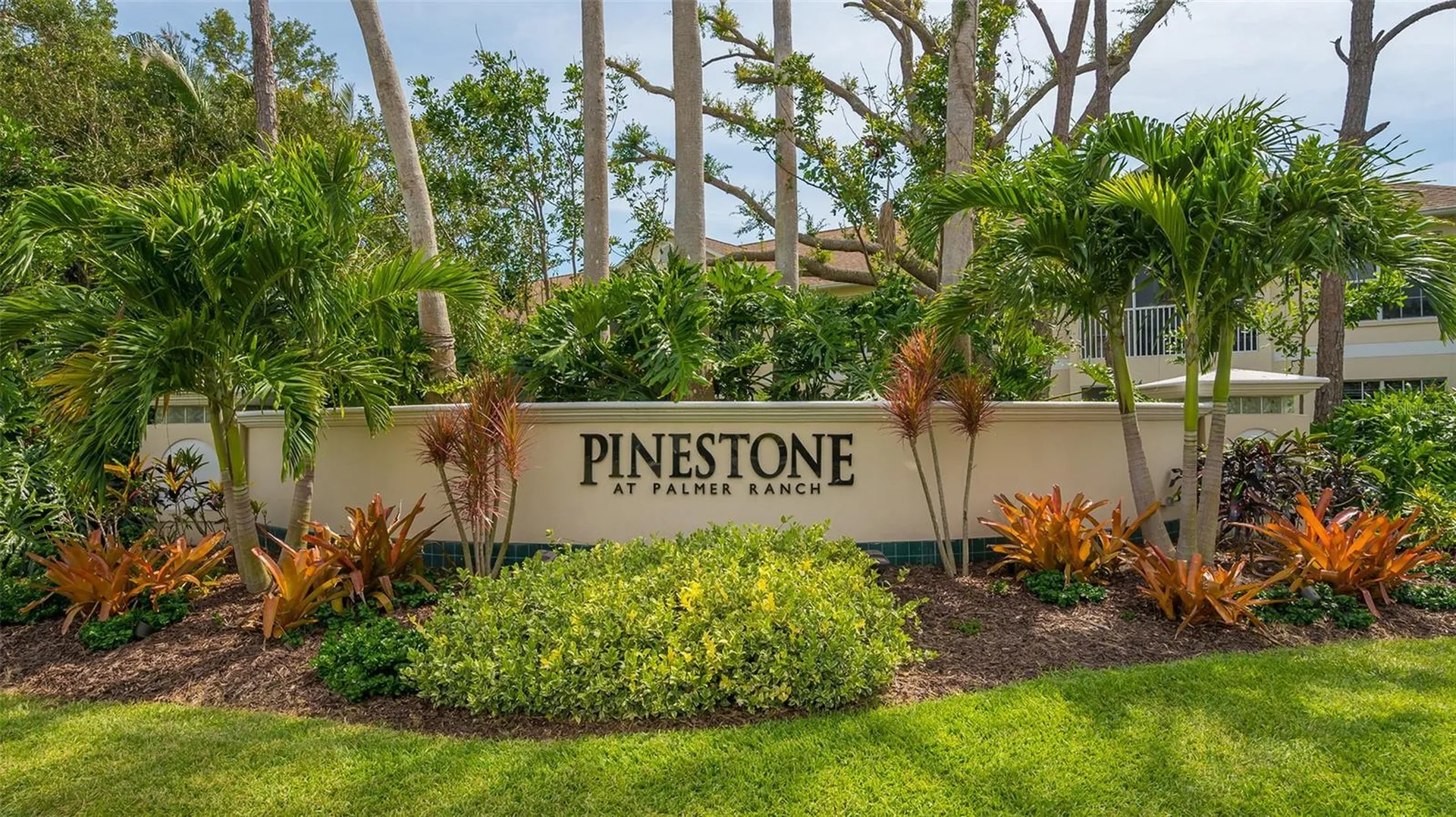 8350 Wingate Drive Sarasota FL 34238