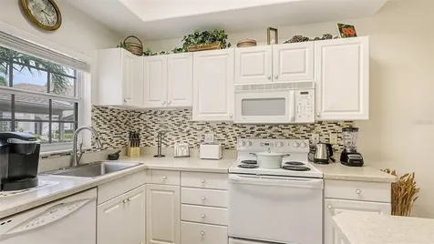 8350 Wingate Drive Sarasota FL 34238