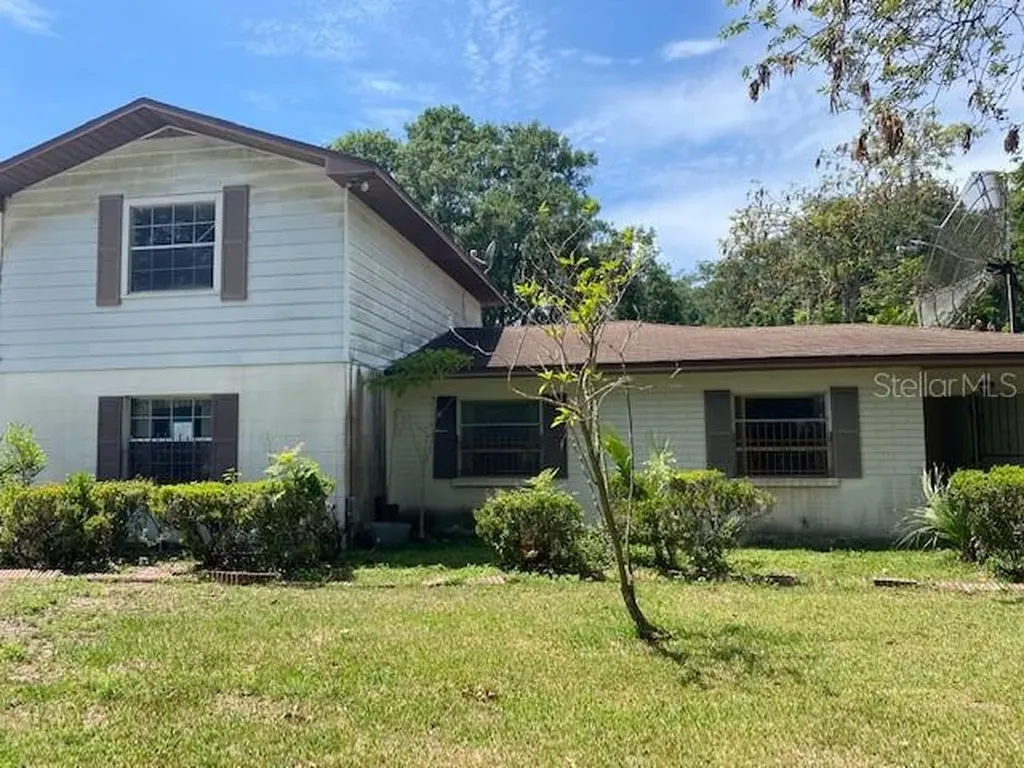 2703 Highland Avenue Plant City FL 33563